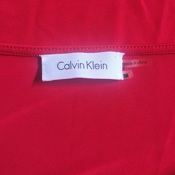 Calvin Klein Red Ruched Sleeveless Tank Top. Size M - Picture 3 of 7